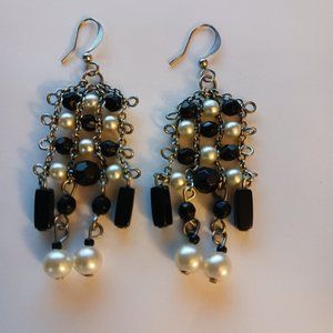 Black and White beaded dangle pierced earrings, Career earrings, wedding earring